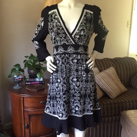 Anthropologie Dresses & Skirts - Anthropologie Vanessa Virginia Dress